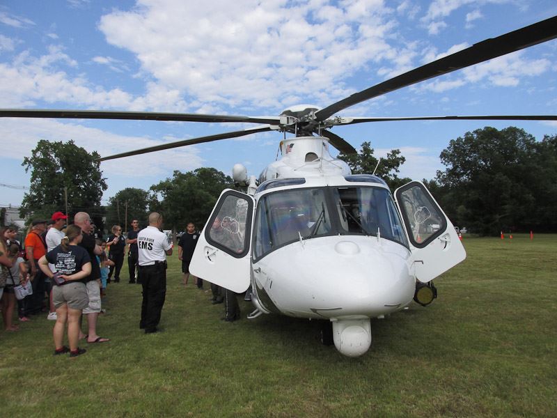 Volunteers Showing Helicopter
